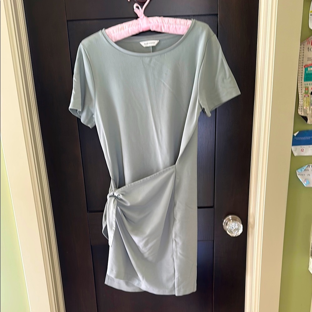 Club Monaco side knot Elegant Dress